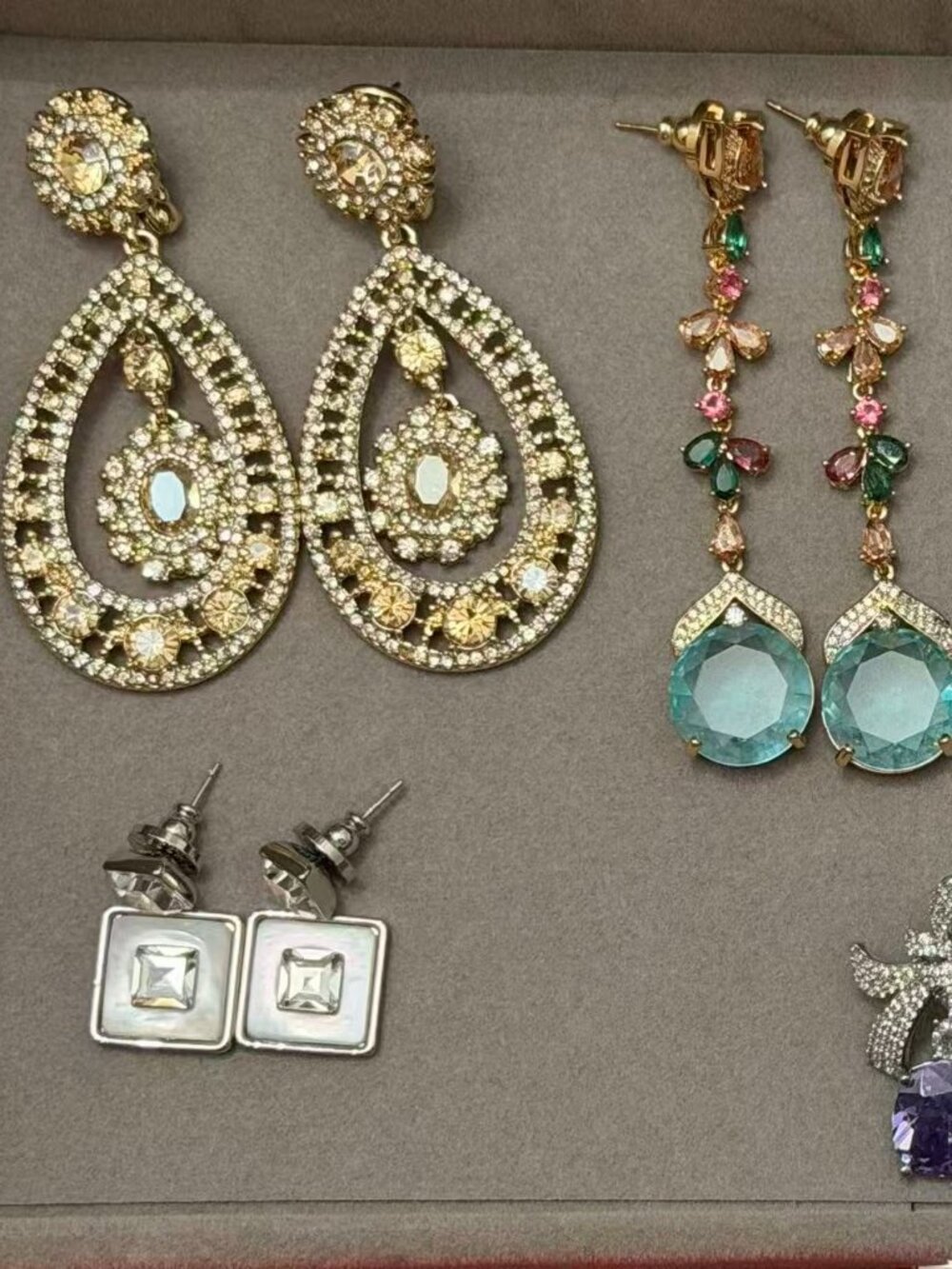 earring - Picture 6 of 9
